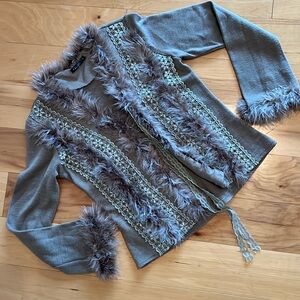 Feather trimmed/lace, cardigan